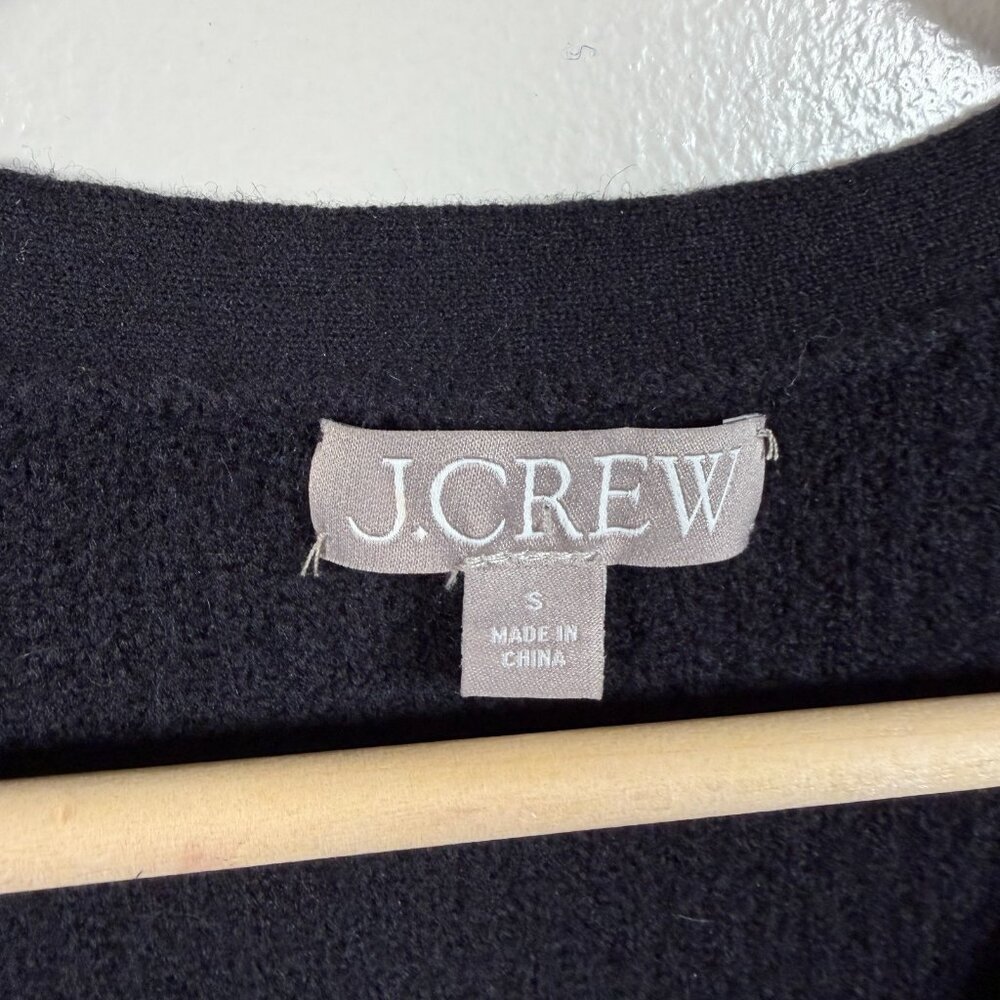 J.Crew Supersoft Cropped Cardigan Sweater Size Small Black Cable Knit Preppy - Picture 4 of 10